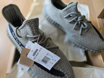 Adidas Yeezy Boost 350 V2 Origineel Maat 46 beschikbaar voor biedingen