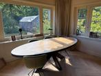 Prachtige ovalen visgraat eettafel, Huis en Inrichting, Ophalen, 100 tot 150 cm, Landelijk/industrieel, 200 cm of meer