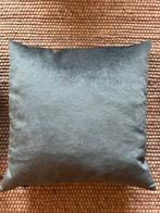 Sierkussen Claudi Adona – Petrol | 50x50 cm, Huis en Inrichting, Woonaccessoires | Kussens, Ophalen of Verzenden, Zo goed als nieuw