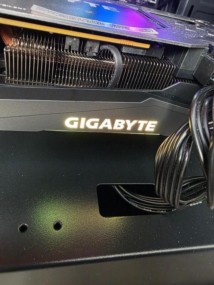 Gigabyte RTX 3070 Gaming OC 8GB. Goede staat - Schoon, Computers en Software, Videokaarten, Gebruikt, Nvidia, PCI-Express 4.0