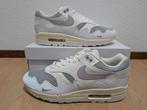 Nike Air Max 1 Patta Waves Platinum/White 2022 maat 45 / 11, Wit, Nike, Nieuw, Ophalen of Verzenden