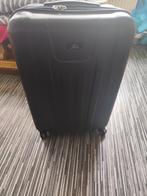 Middel grote koffer geen hand bagage, Ophalen of Verzenden, Zo goed als nieuw, Hard kunststof, 60 tot 70 cm