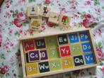 Houtendoos met houten Letters / Plaatjes  nr  7793, Kinderen en Baby's, Speelgoed | Kinderpuzzels, Nieuw, Verzenden