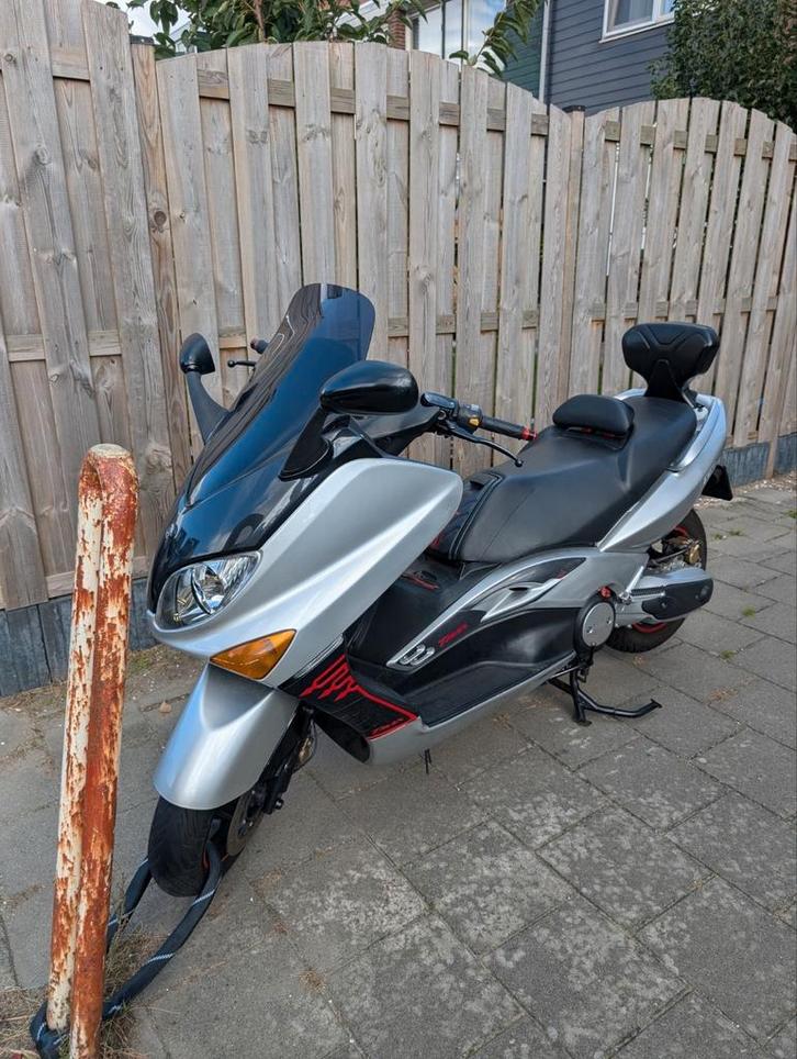 Yamaha T-Max 500 kopen of ruilen tegen normale motor, Motoren, Motoren | Suzuki, Particulier, Scooter, Ophalen