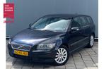 Volvo V50 BWJ 2005 | 2.4 141PK LEES TEKST | CLIMA | TREKHAAK, Stof, Zwart, 700 kg, Zwart