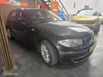 BMW 1-serie 116i High Executive / Navigatie / Airco, 1-Serie, Achterwielaandrijving, Gebruikt, 4 cilinders