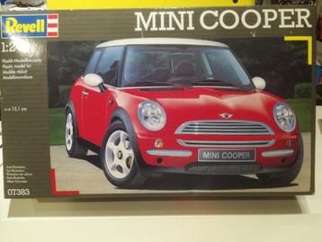 Mini Cooper 1:24 Revell 07383 beschikbaar voor biedingen