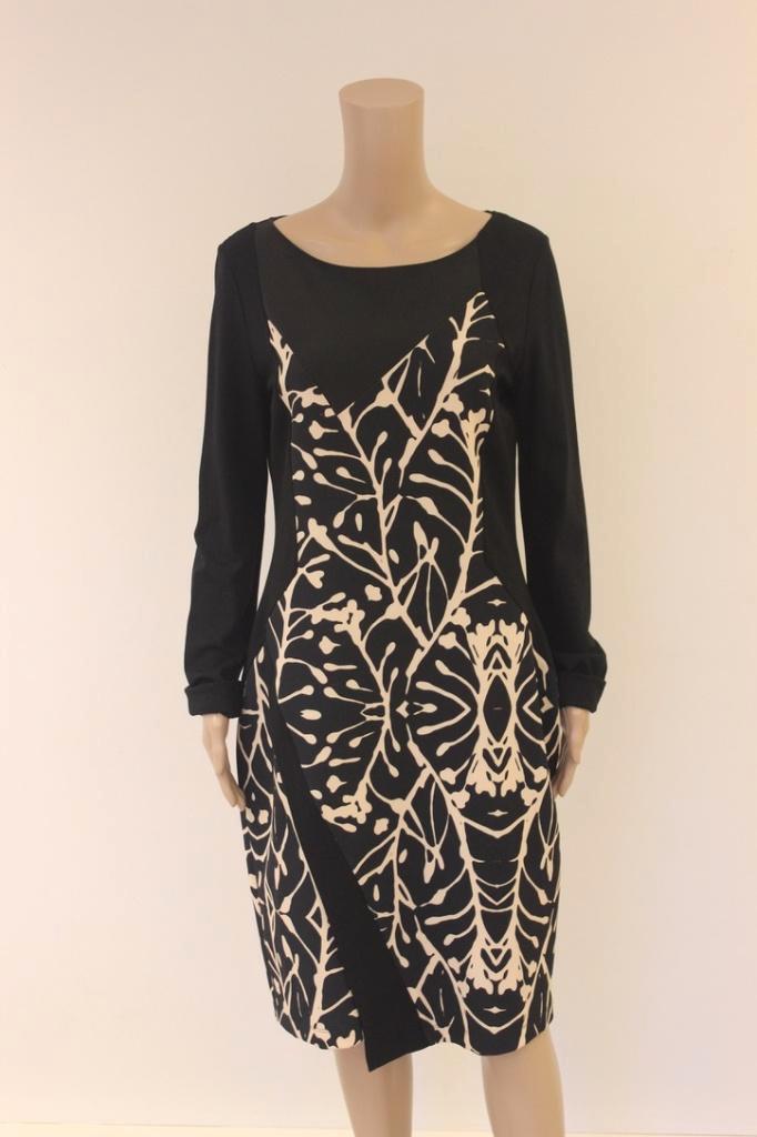 NIEUW Zwart/beige jurk van Eroke maat 42, Kleding | Dames, Jurken, Nieuw, Maat 42/44 (L), Zwart, Knielengte, Ophalen of Verzenden