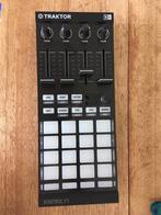 Traktor kontrol F1, Muziek en Instrumenten, Ophalen of Verzenden, Zo goed als nieuw