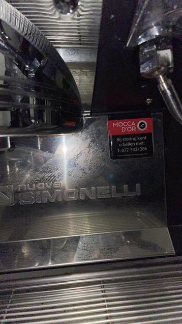 Nuova simonelli koffiemachine 