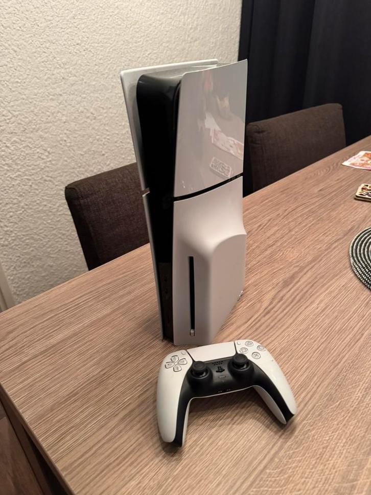 PlayStation 5 Disc Edition – werkt als Digital (disc-defect), Spelcomputers en Games, Spelcomputers | Sony PlayStation 5, Gebruikt