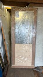 Vuren buitendeur 83x211.5 cm bw 92 cm nr 751