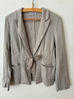 Mooi lichtgrijs jasje. Weinig gedragen., Ophalen of Verzenden, Jasje, Grijs, Gedragen