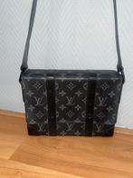 LOUIS VUITTON TRUNK MESSENGER BAG PM, Overige merken, Zwart, Ophalen of Verzenden, Zo goed als nieuw