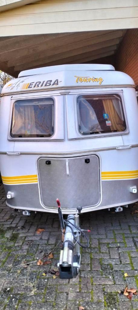 Eriba Touring Triton 1998 – 3 slaapplaatsen – luifel, Caravans en Kamperen, Caravans, Particulier, tot en met 3, 750 - 1000 kg