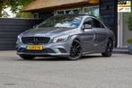 Mercedes-Benz CLA-klasse 180 Panoramadak I Night Pakket I Ur, Auto's, Gebruikt, 4 cilinders, 715 kg, Leder en Stof