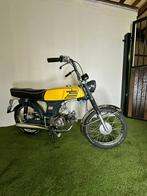 Sûper nette honda ss50 dit weekend €2500, Fietsen en Brommers, Brommers | Oldtimers, Maximaal 45 km/u, 49 cc, 3 versnellingen