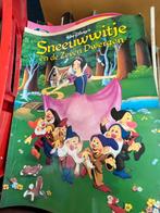 Sneuuwwitje wald disney boek, Ophalen of Verzenden, Zo goed als nieuw