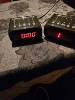Digitale Wekker - LED Display 2set, Ophalen, Zo goed als nieuw, Digitaal, Wekker of Tafelklok