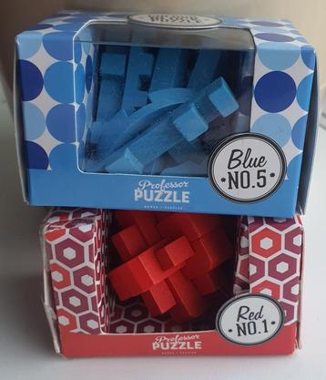Professor Puzzle Set 2 houten puzzels Red No.1 & Blue No.5 beschikbaar voor biedingen