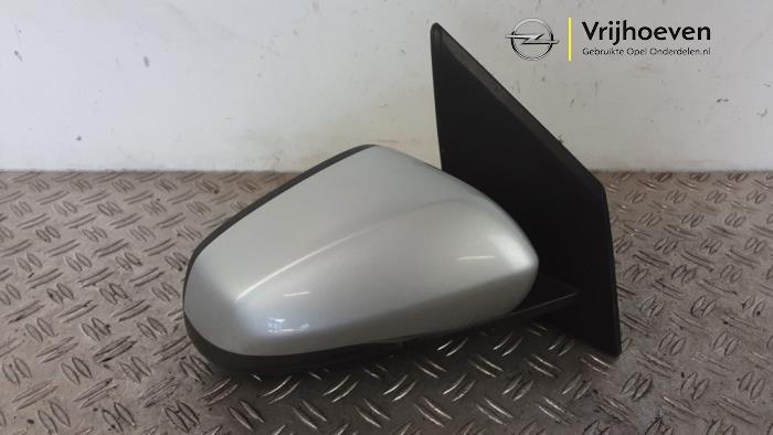 Buitenspiegel rechts van een Opel Karl (Karl 15-), Auto-onderdelen, Spiegels, Opel, Gebruikt, 3 maanden garantie, Ophalen of Verzenden