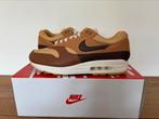 Nike Air Max 1 SNKRS day brown maat 44, Bruin, Nike, Nieuw, Ophalen of Verzenden