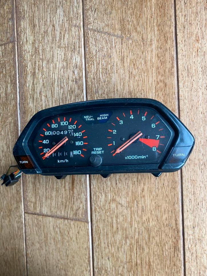 In prijs verlaagd Honda dominator nx650 km teller dashboard, Motoren, Onderdelen | Honda, Ophalen of Verzenden