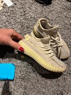 YEEZY BOOST sneakers maat 28 origineel ZGAN, Sportschoenen, Ophalen of Verzenden, Zo goed als nieuw, New Balance