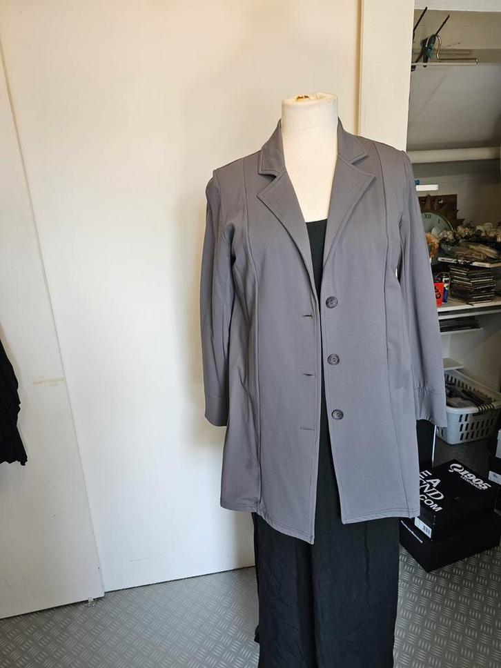 OPHILLIA tricot blazer NIEUW**  mt2       Z44, Kleding | Dames, Jasjes, Kostuums en Pakken, Nieuw, Jasje, Grijs, Verzenden