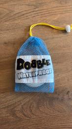 Dobble waterproof, Hobby en Vrije tijd, Gezelschapsspellen | Kaartspellen, Ophalen of Verzenden, Zo goed als nieuw