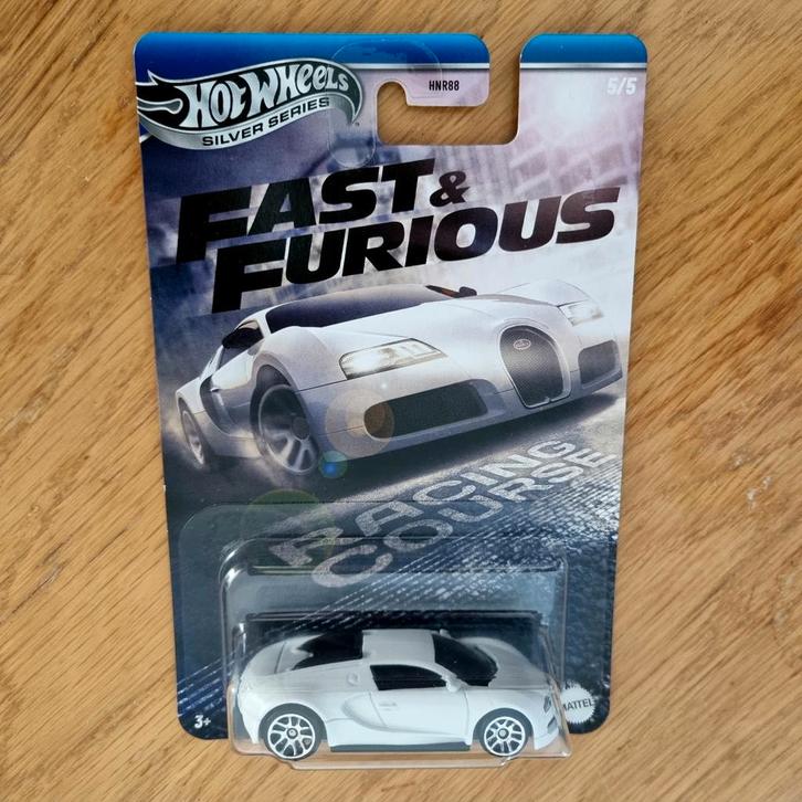 360 - Hotwheels Bugatti Veyron in verpakking., Hobby en Vrije tijd, Modelauto's | Overige schalen, Nieuw, Auto, Ophalen of Verzenden