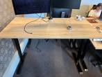 bureau hoog/laag 160 X 80  MOET SNEL WEG, Huis en Inrichting, Bureaus, Ophalen, Elektrisch, Zo goed als nieuw, Stabureau