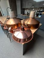 3 Hanglampen (2 groot, 1 klein) in Nieuwstaat, Huis en Inrichting, Lampen | Hanglampen, Ophalen, Boerderij, klassiek., Zo goed als nieuw