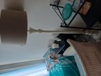vloerlamp wit zonder kap kleine inboedel, Huis en Inrichting, Lampen | Vloerlampen, Ophalen, Zo goed als nieuw, Hout, Landelijk