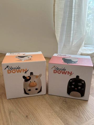 Upside down mok - Kat & Koe beschikbaar voor biedingen