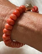 Prachtige Dikke  Bloedkoralen Armband  Gouden Slot, Ophalen of Verzenden