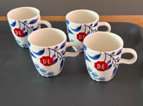 4 D.E. kopjes  Hylper Heritage, Huis en Inrichting, Keuken | Servies, Zo goed als nieuw, Kop(pen) en/of Schotel(s), Overige stijlen
