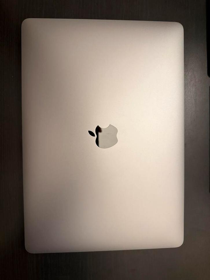 Macbook pro 2018 touchbar, Computers en Software, Apple Macbooks, Zo goed als nieuw, MacBook Pro, 13 inch, 2 tot 3 Ghz, 256 GB