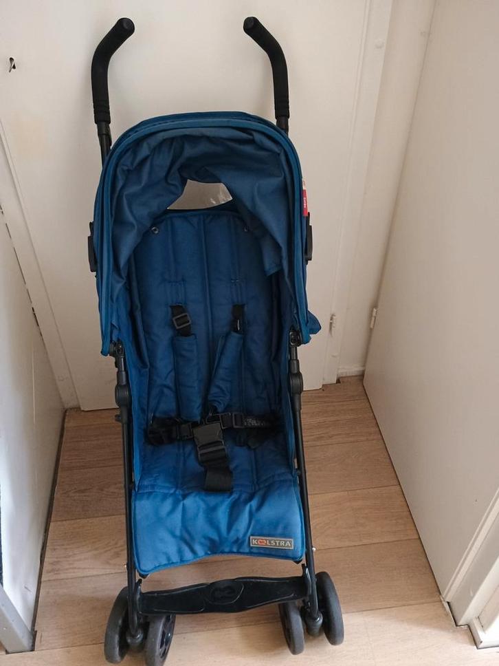 Koelstra buggy donker blauw, Kinderen en Baby's, Buggy's, Zo goed als nieuw, Koelstra, Verstelbare rugleuning, Zonnekap, Ophalen