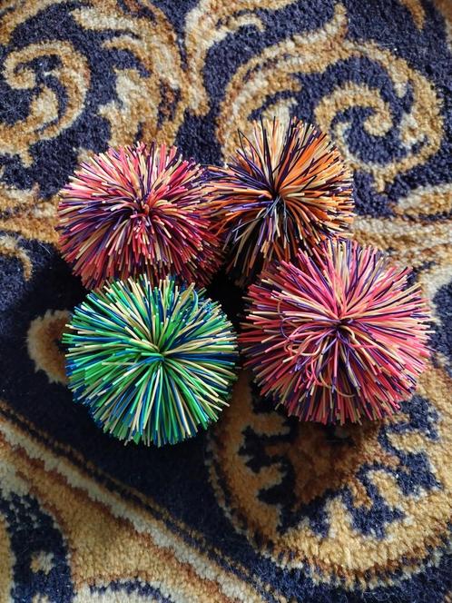 4 grote Kooschballen, Kinderen en Baby's, Speelgoed | Overig, Zo goed als nieuw, Jongen of Meisje, Ophalen of Verzenden