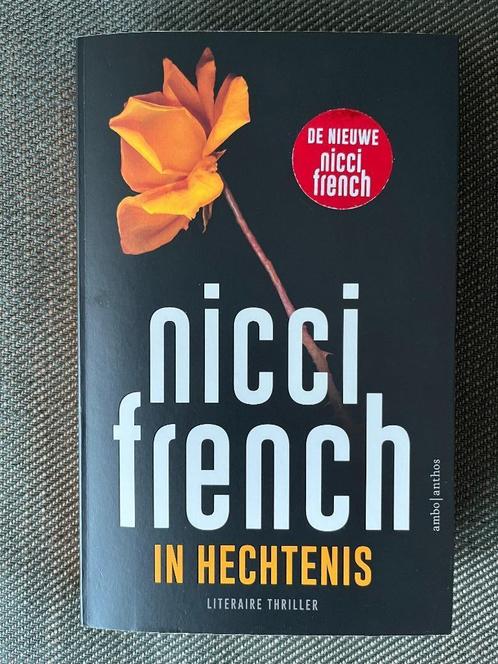 Nicci French - In hechtenis. (2020), Boeken, Thrillers, Zo goed als nieuw, Ophalen of Verzenden
