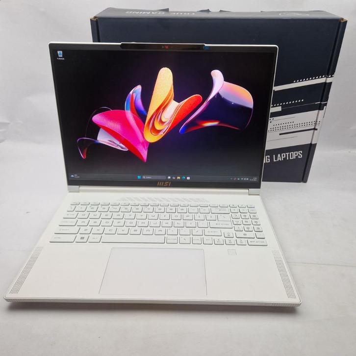 MSI Stealth Studio 16 A13VG-290NL 64GB RAM || 4070 || 1TB SS, Computers en Software, Laptophoezen, Zo goed als nieuw, 16 inch