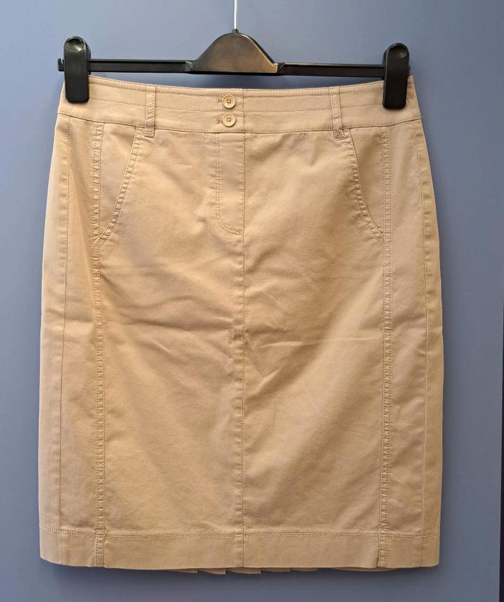 Taifun rok in beige effen, plissé stuk achter mt 38 nr 42018, Kleding | Dames, Rokken, Zo goed als nieuw, Maat 38/40 (M), Beige