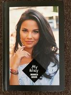 Monica Geuze - My Way, Ophalen of Verzenden, Zo goed als nieuw, Mode algemeen