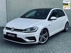 Volkswagen Golf 1.5 TSI 3x R-Line DSG Virtual Carplay LED 18, 4 cilinders, 150 pk, Alcantara, Wit
