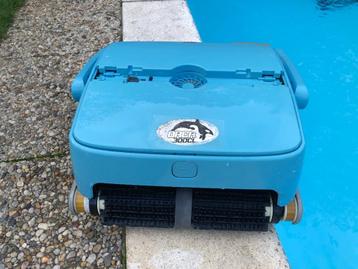 Zwembadrobot Orca 300cl draadloos op accu beschikbaar voor biedingen