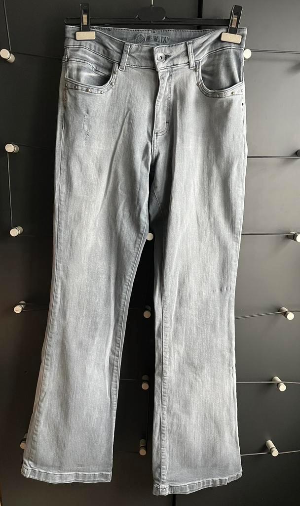 Parami, grijs/ blauwe flared jeans, maat 38, Kleding | Dames, Spijkerbroeken en Jeans, Zo goed als nieuw, W30 - W32 (confectie 38/40)