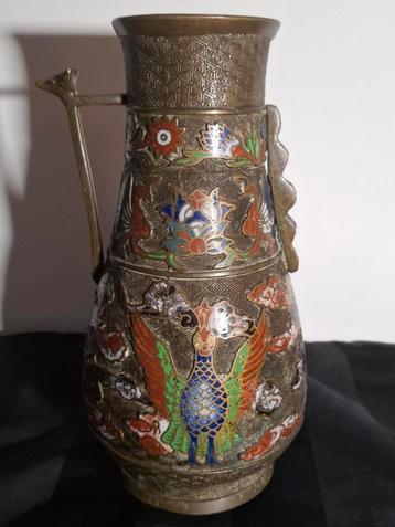 Cloisonné vaas brons japans,antiek.  beschikbaar voor biedingen