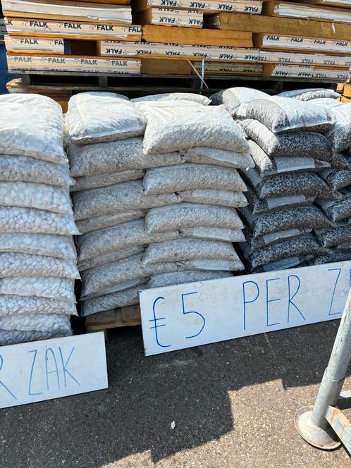 UITVERKOOP WITTE GRIND 8-16 ZAKKEN, Tuin en Terras, Grind, Keien en Split, Nieuw, Ophalen