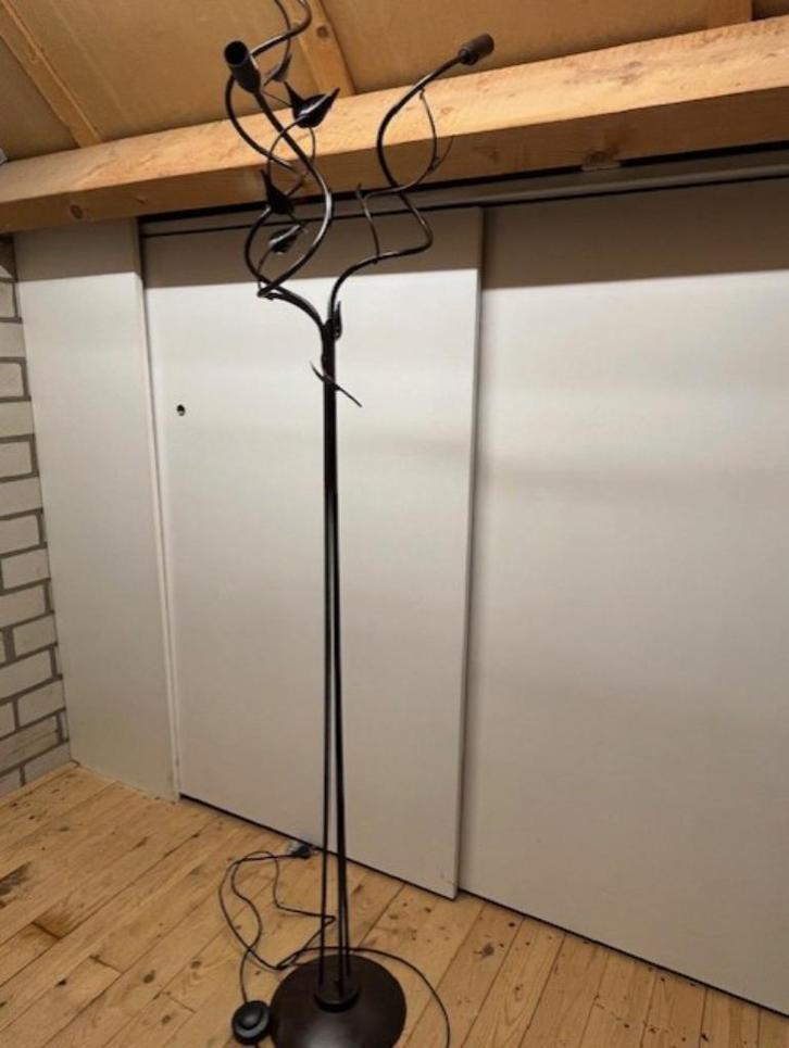 Bronskleurige staande lamp, Huis en Inrichting, Lampen | Vloerlampen, Zo goed als nieuw, 150 tot 200 cm, Ophalen
